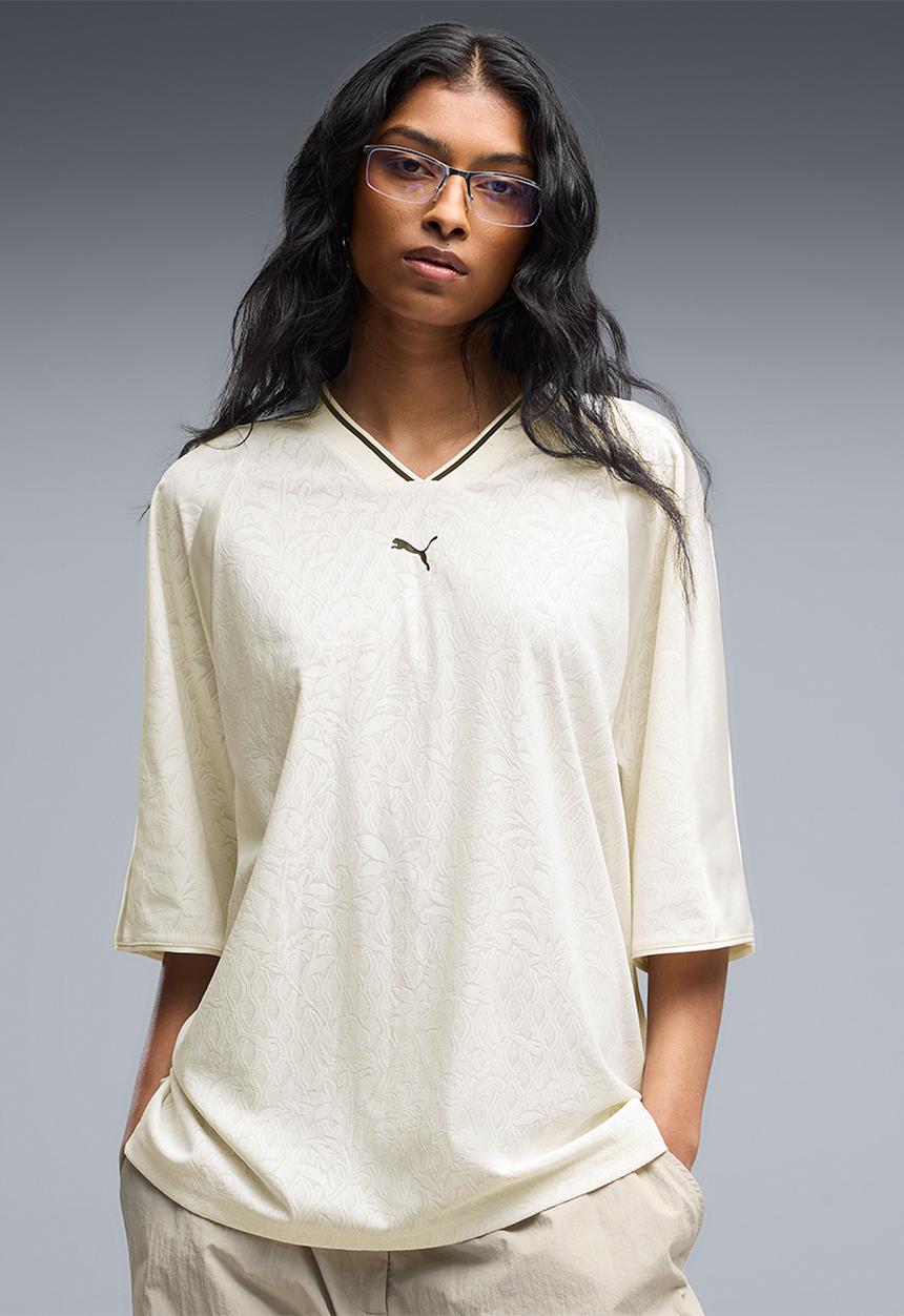 PUMA - Lace Pack Oversized Short Sleeve Jersey - Warm White