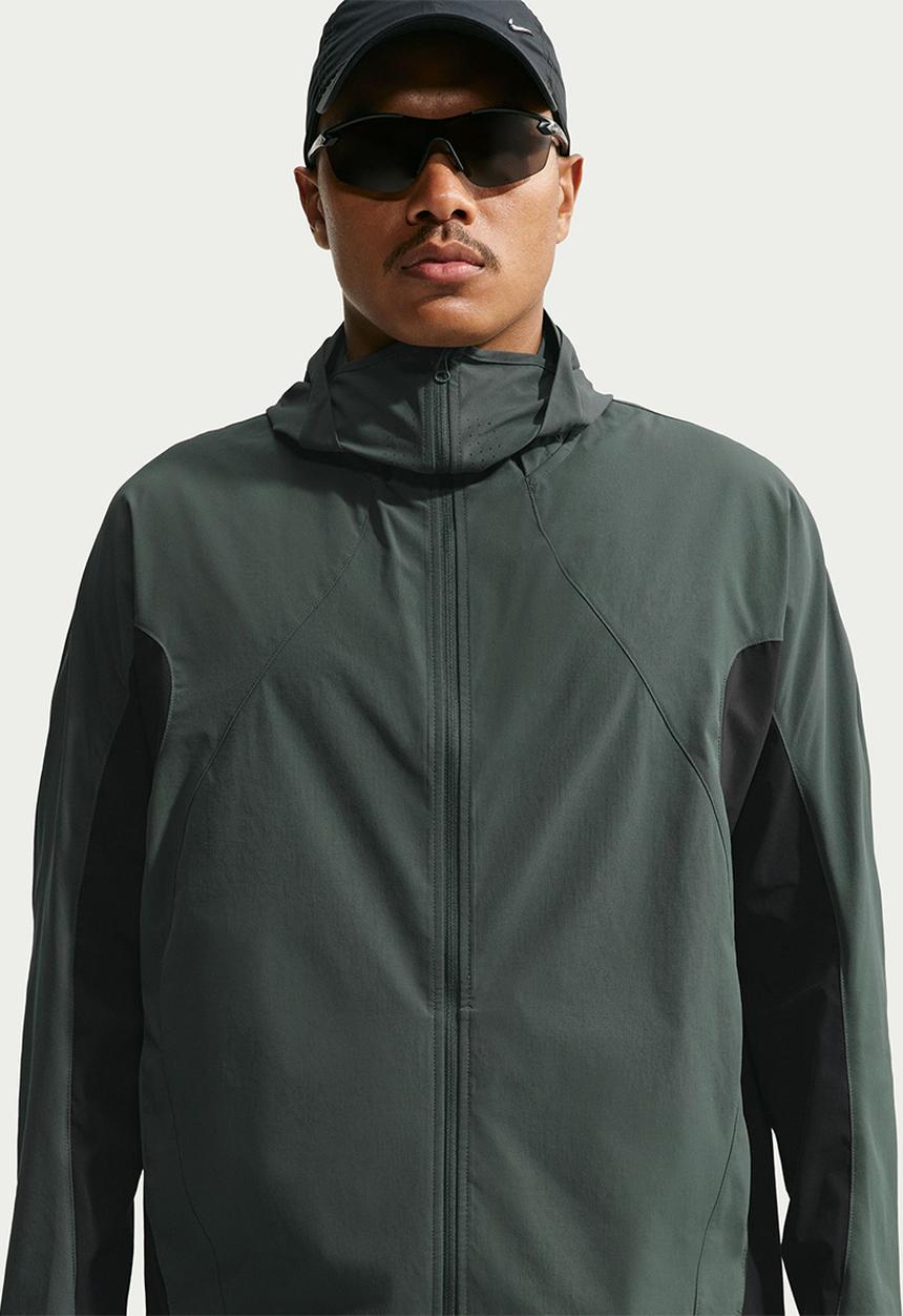 Nike - Dri Fit Tech Helios Sun LS Shl - Camo Green/Newsprint/Black