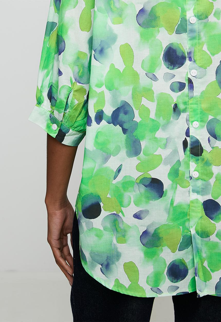 Stella Morgan - Half Sleeve Batwing Easy Wearing Printed Sheer Blouse With Back Button Stand Detail - Green