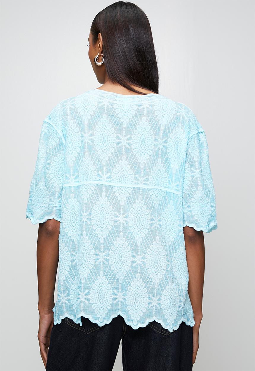 Stella Morgan - Half Sleeve With Scallop Hem V-Neck Button Through Blouse - Blue