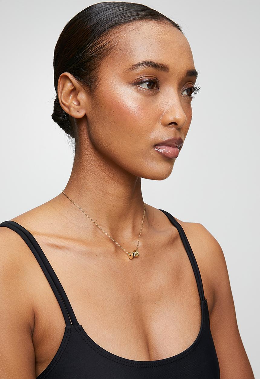 Zoe on Trend - Modern Barrel Pendant Necklace - Gold
