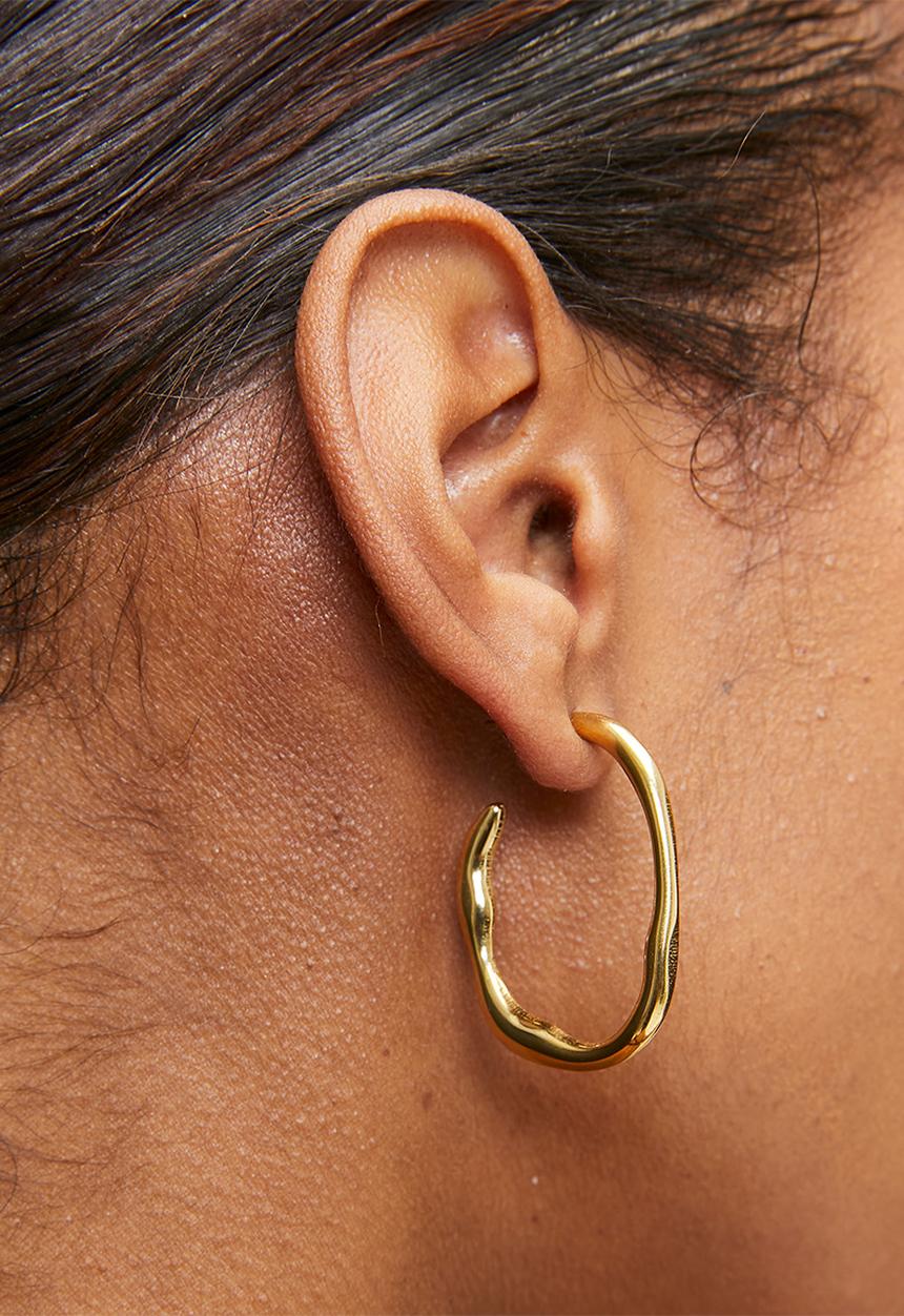 Zoe on Trend - Modern Hoops With A Twist - Gold