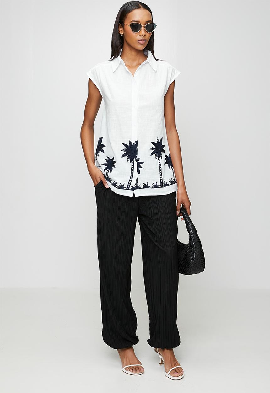 MANDI - Cap Sleeve Longer Length Top With Embroidery Palm Tree' At Hem - White