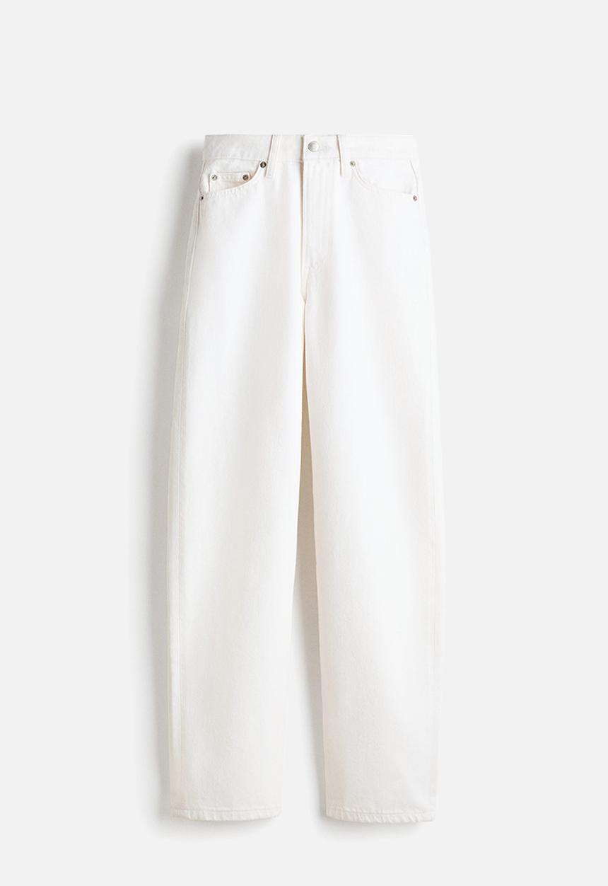 H&M - Barrel high waist jeans - white
