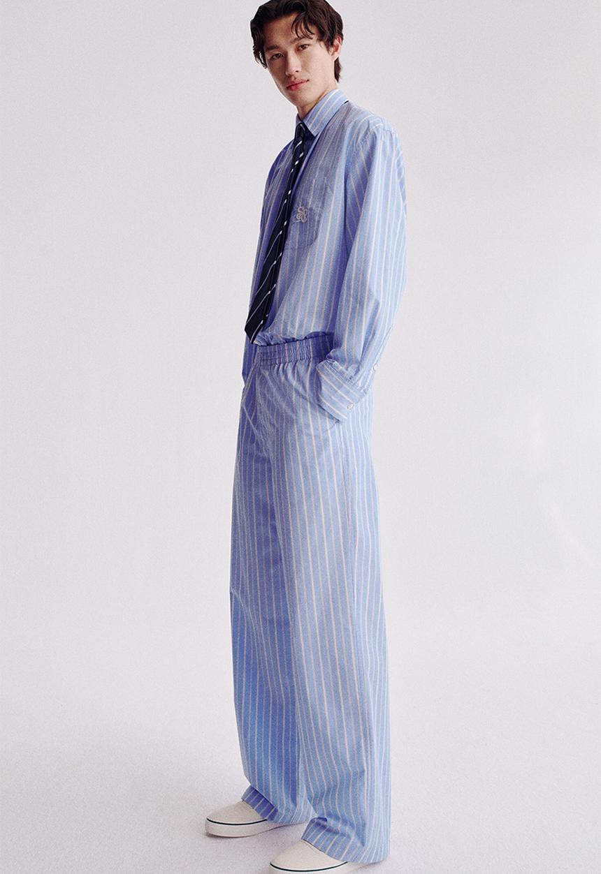 H&M - Relaxed fit trousers - light blue/striped