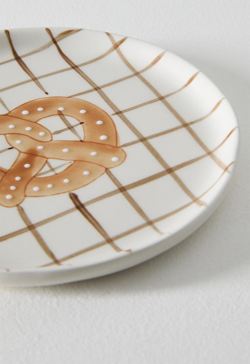 Sixth Floor - Pretzel Stoneware Tapas Plate Natural  