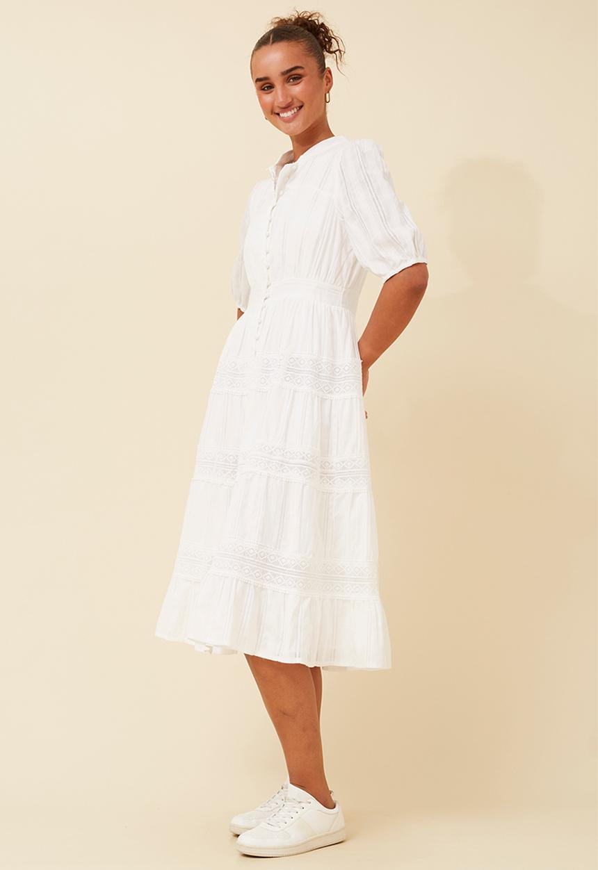 Izabel London - Half Sleeve With Elastic Button Through Tiered Dress With Lace At Each Tier - White