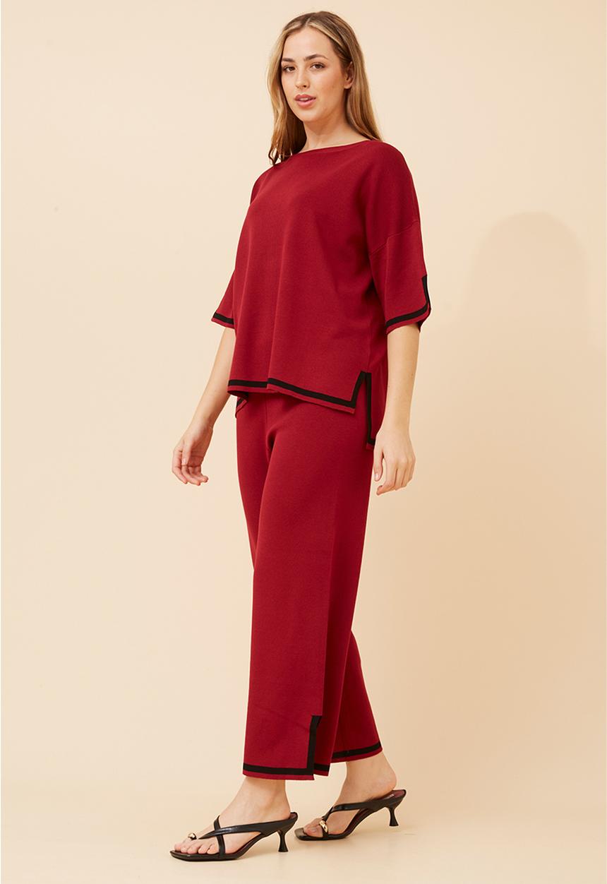 Izabel London - Set With Top S/S High Low Easy Wearing Crew Neck, Pant With Ankle Length Side Seam Slit - Red