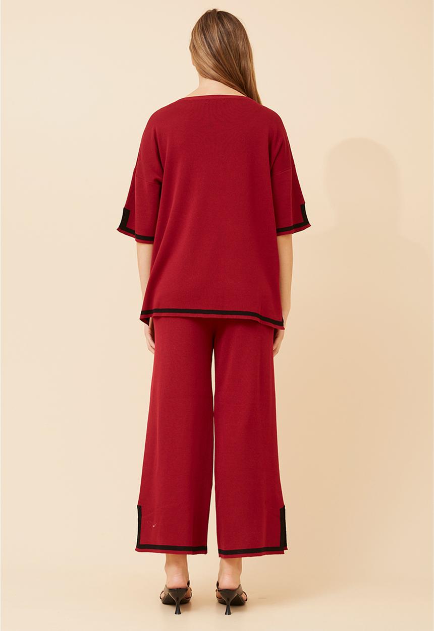 Izabel London - Set With Top S/S High Low Easy Wearing Crew Neck, Pant With Ankle Length Side Seam Slit - Red