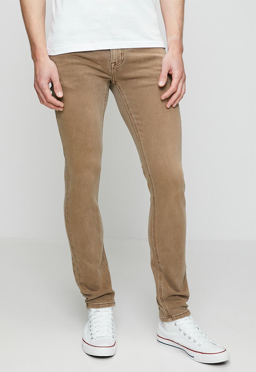 Ben Sherman - Slim Fit Garment Dye Denim - Dessert