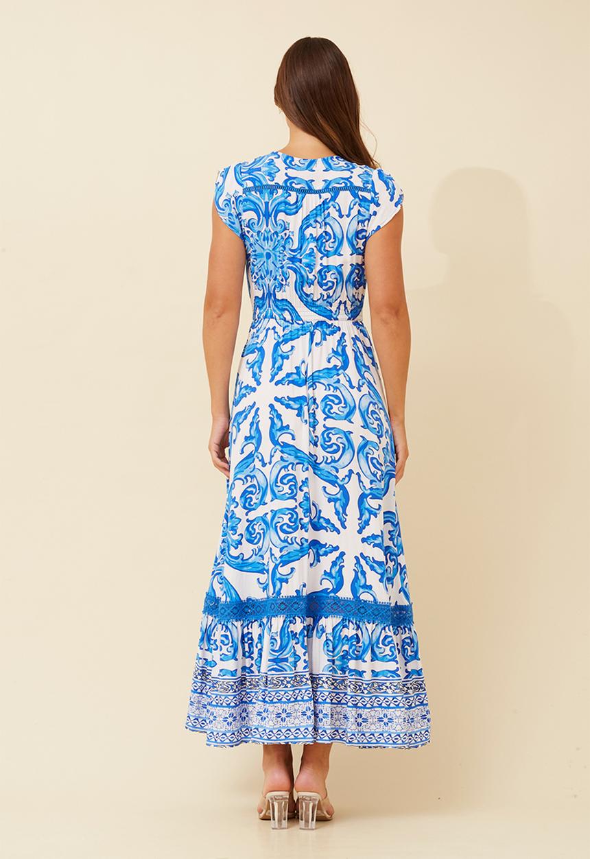 Stella Morgan - Cap Sleeve With Flutter V-Neck Button Through Maxi Dress With Border Print Detail - Multi Blue