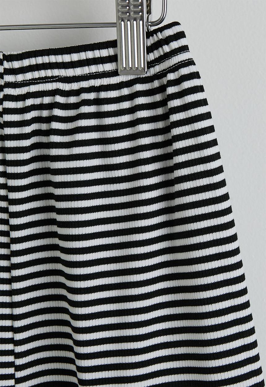 Pop Candy - Tank top & shorts - black stripes