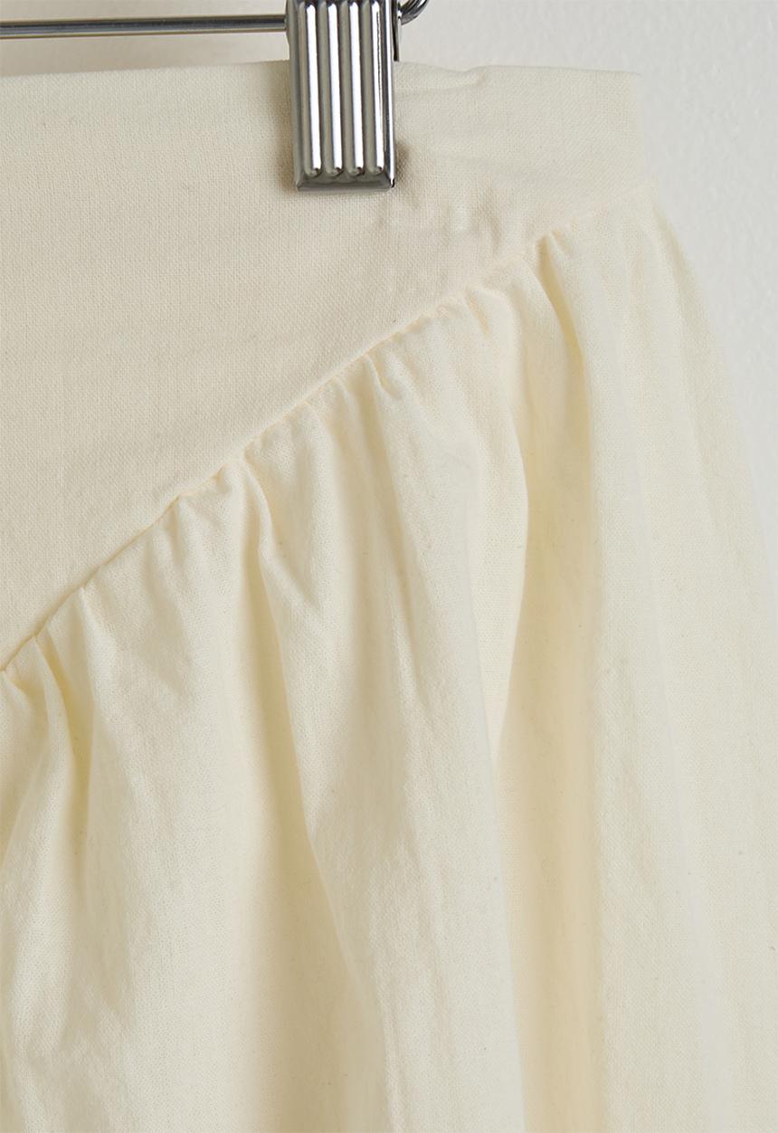 Pop Candy - Square neck top and basque skirt - off white