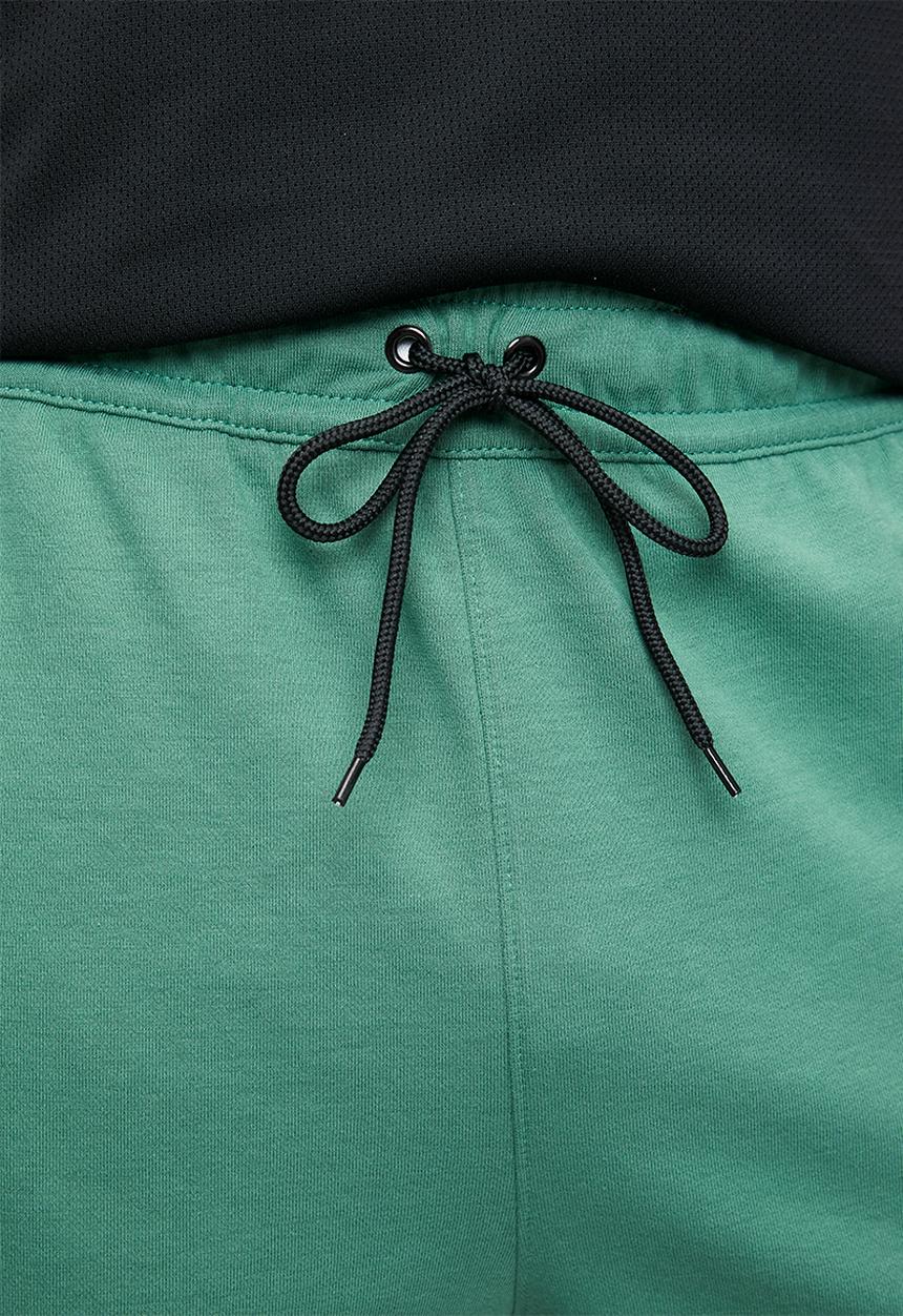 Nike - NSW Tech Fleece  Shorts - Mica Green 