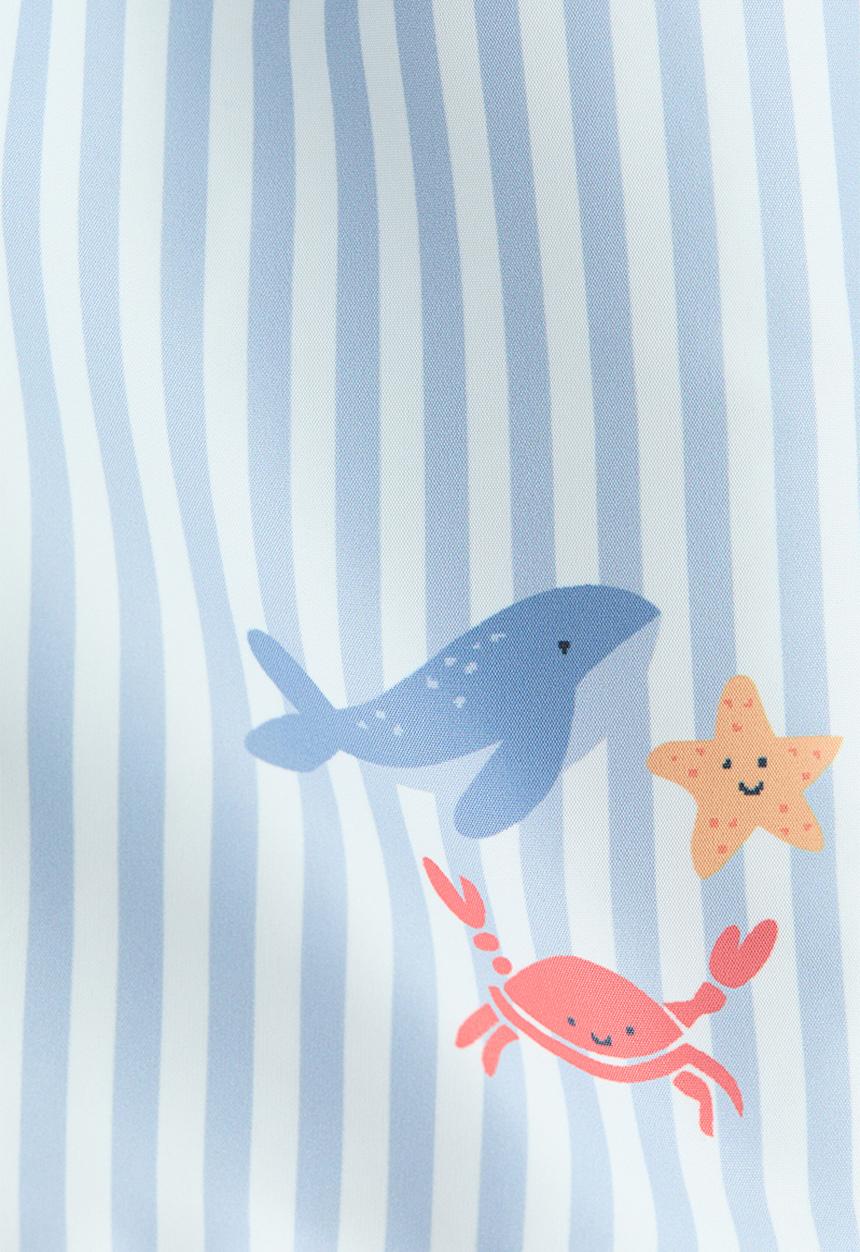 H&M - Patterned swim shorts - light blue/whale