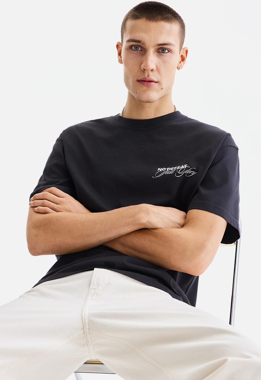 H&M - Loose fit printed T-shirt - dark grey/no defeat