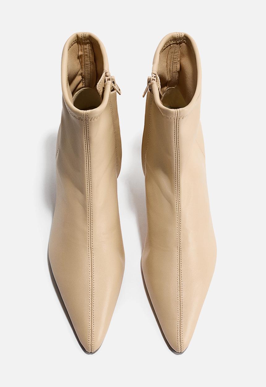H&M - Heeled sock boots - light beige