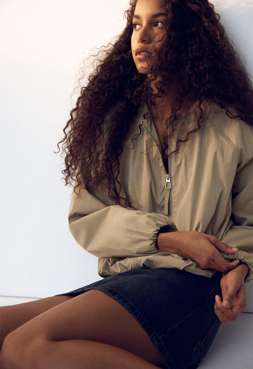 H&M - Bubble-hem bomber jacket - beige