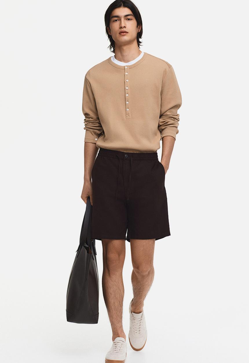 H&M - Regular fit linen-blend shorts - dark brown