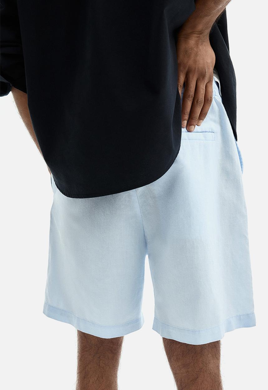 H&M - Regular fit linen-blend shorts - light blue