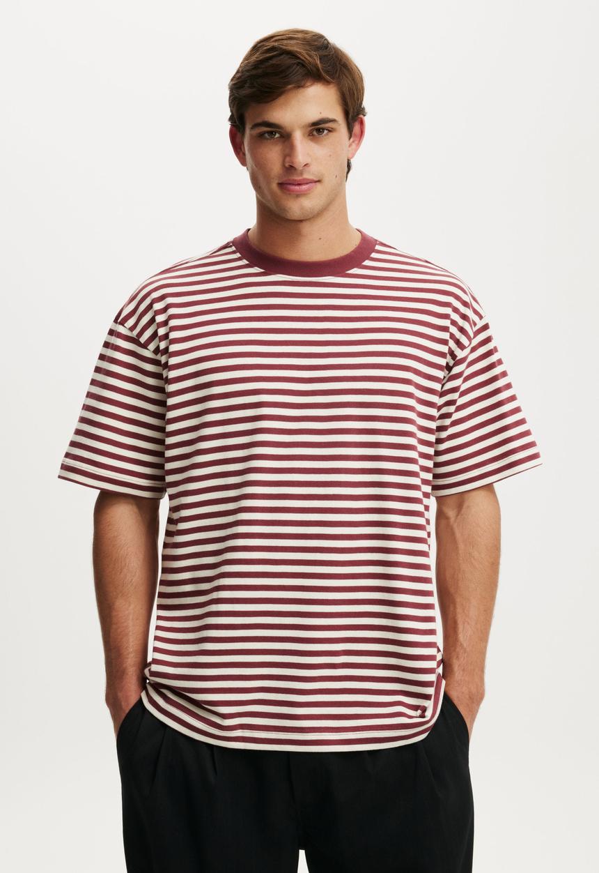 Cotton On - Box Fit T-shirt - Redwood/Oat Stripe