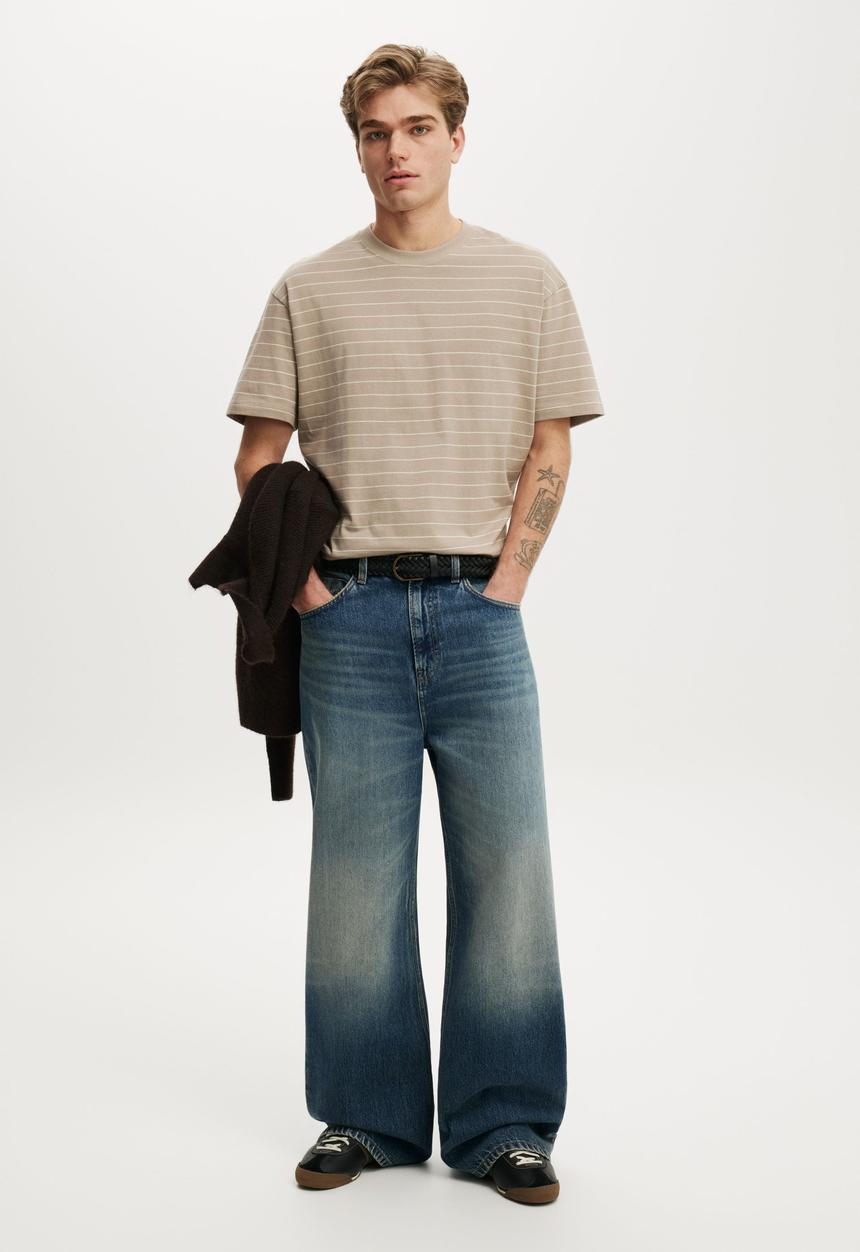Cotton On - Everyday Fit T-Shirt-Hazelnut / Bone Stripe