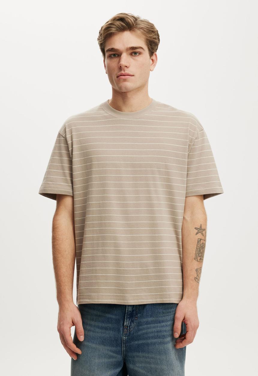 Cotton On - Everyday Fit T-Shirt-Hazelnut / Bone Stripe