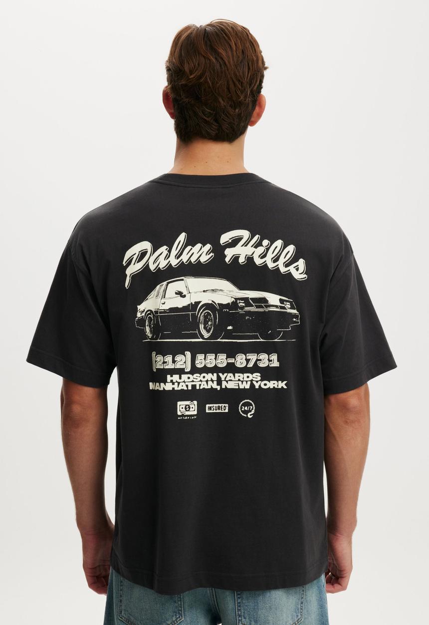 Cotton On - Box Fit Graphic T-Shirt  - Washed Black / Palm Hills