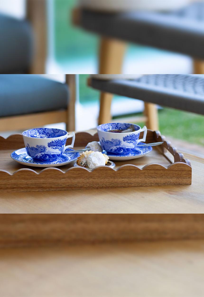 Home Classix - Home Classix Scalloped Edge Wooden Tray - 45x34x5cm