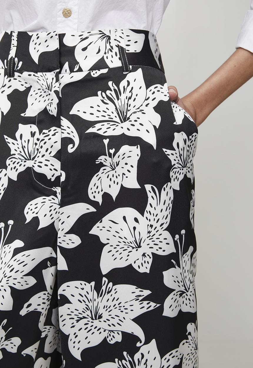Pringle of Scotland - Pringle Lia Printed Pants - black & white