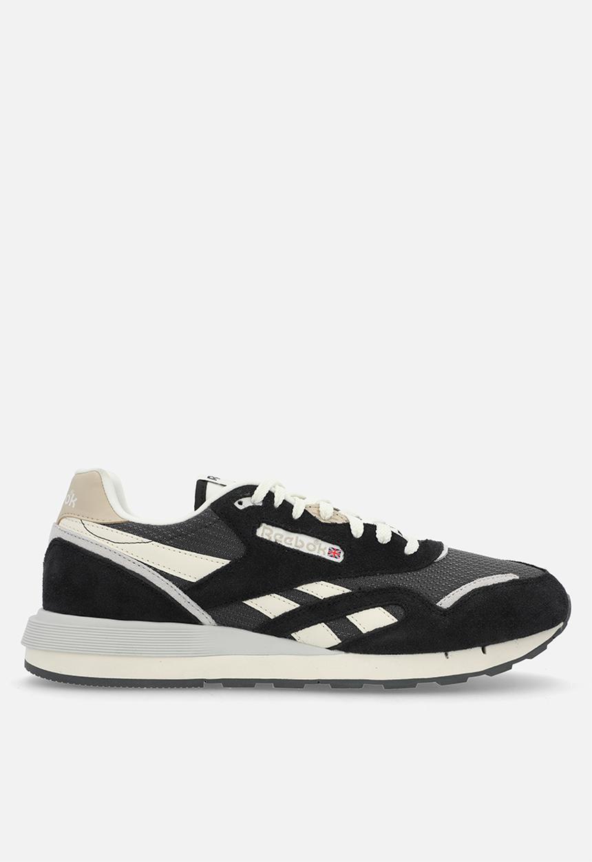 Reebok - Classic Nylon-Black/Almostblack/Vintagechalk