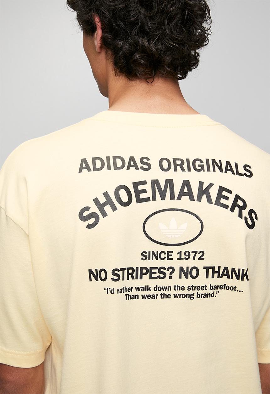 adidas Originals - Shoemakers Tee  - Warm vanilla