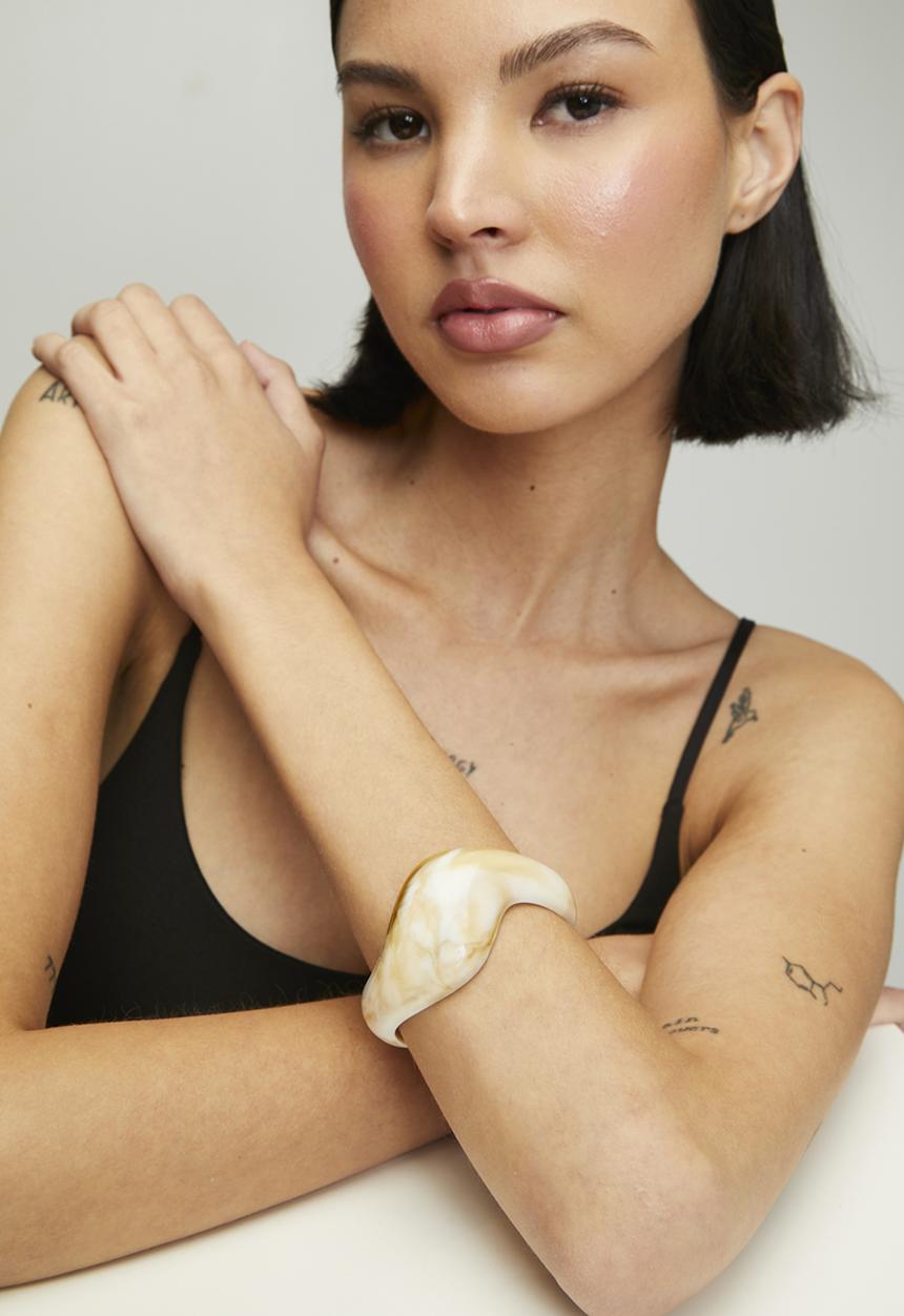 Tessa Design - Pandora Resin Bandle - Beige