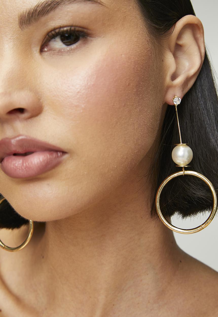 Tessa Design - Vega Circle Pearl Drop Earrings - Gold