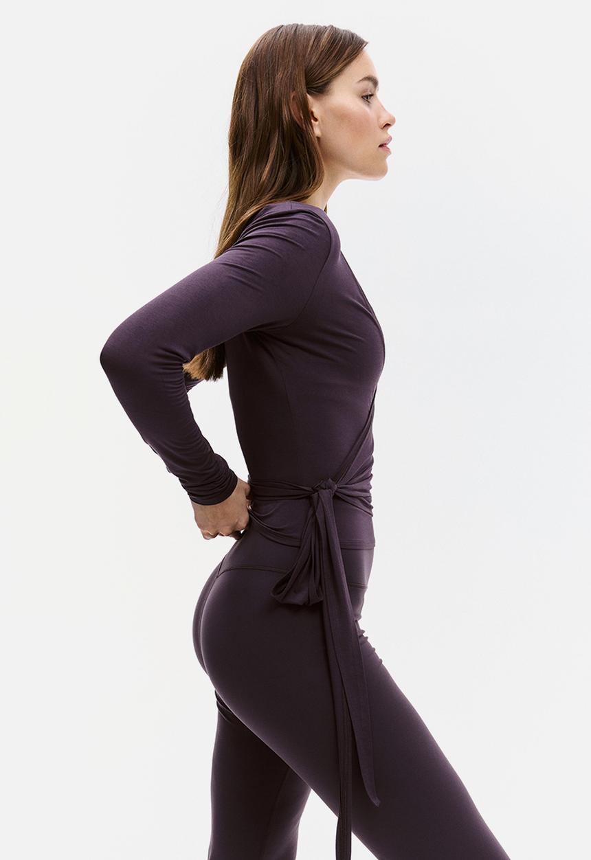 H&M - Sports wrap top in modal - plum purple