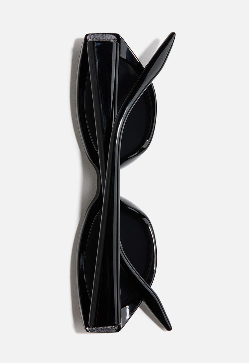 H&M - Cat-eye sunglasses - black