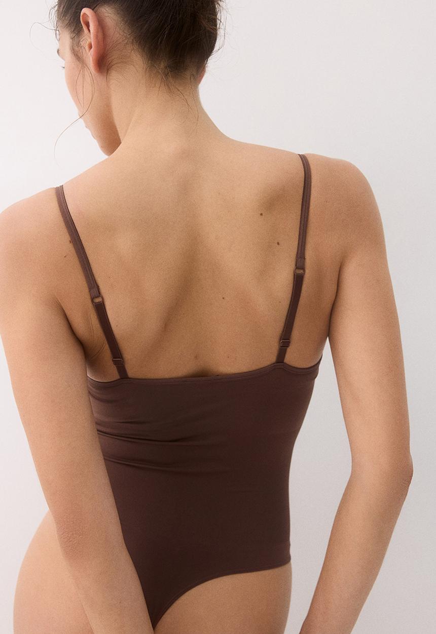 H&M - Seamless light shape body - dark brown