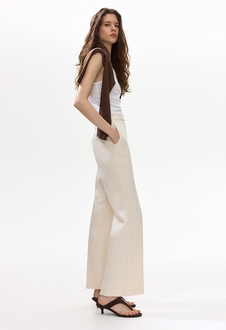 H&M - Bootcut tailored trousers - light beige