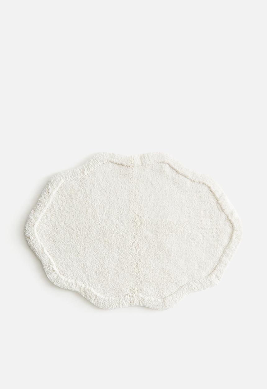 H&M - Tufted cotton bath mat - white