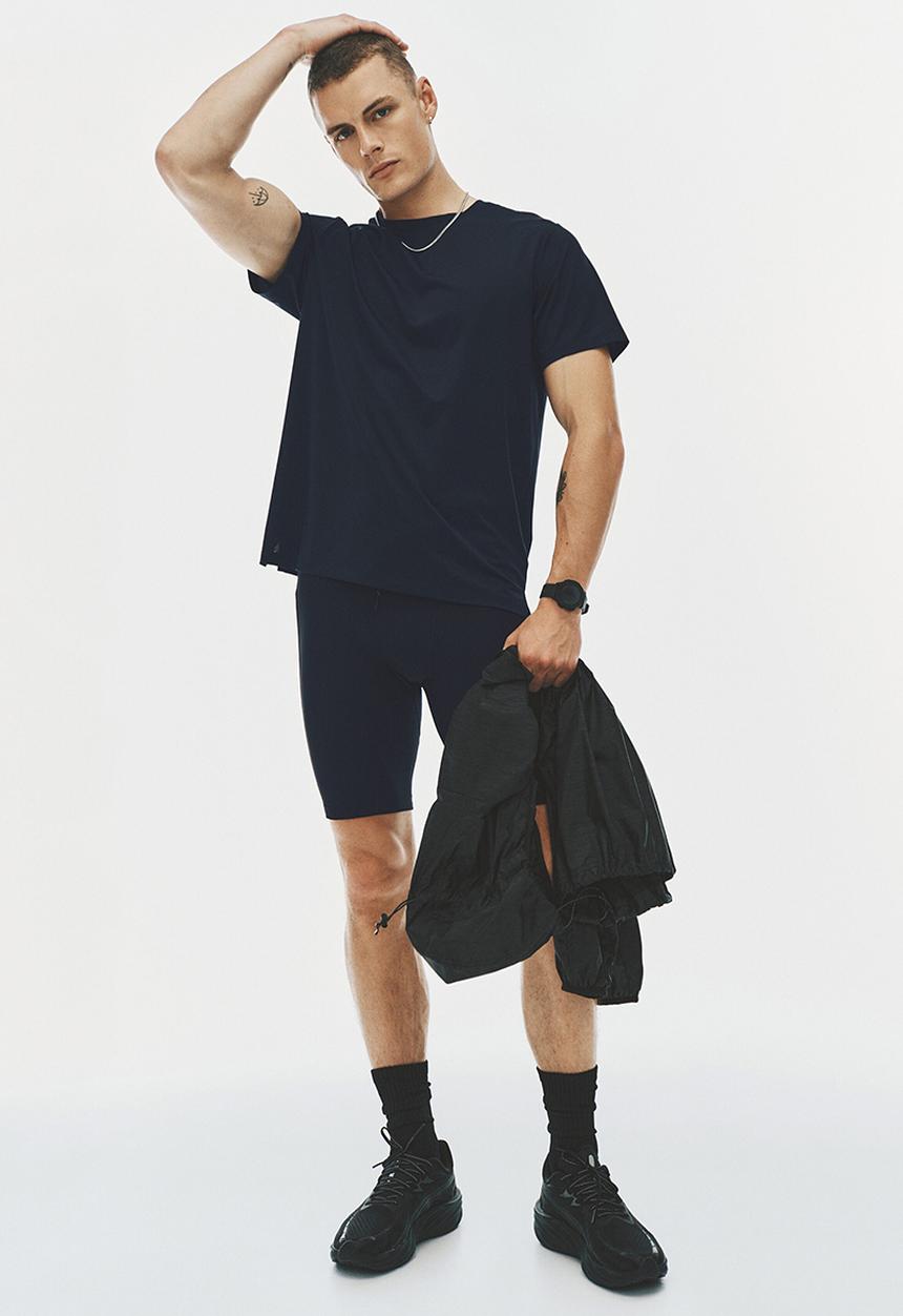 H&M - Mesh sports T-shirt with drymove - dark blue