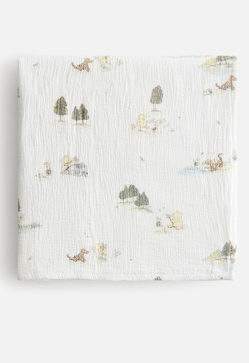 H&M - Patterned muslin blanket - light green/winnie the pooh