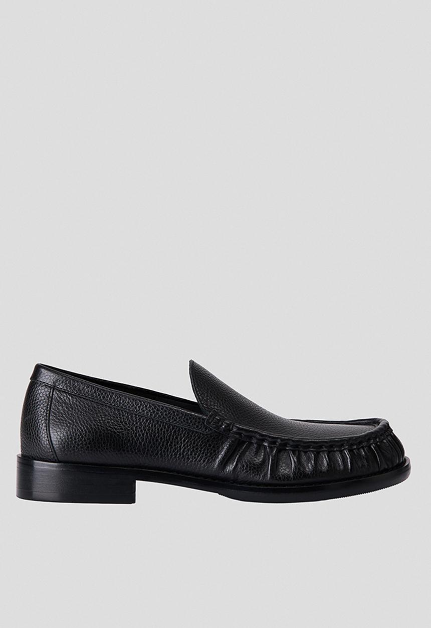 H&M - H&M Atelier: Leather loafers - black