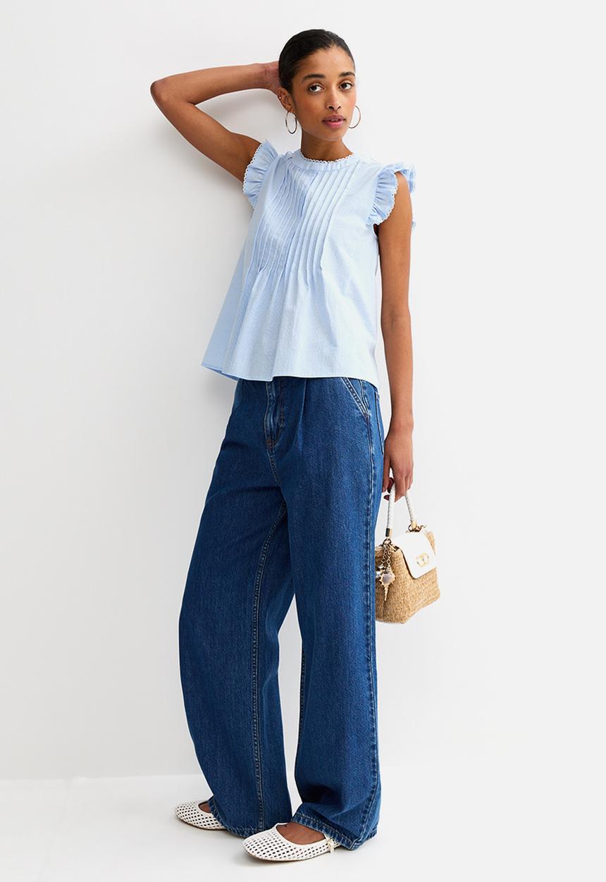 New Look - K sammy stripe pintuck blouse - blue