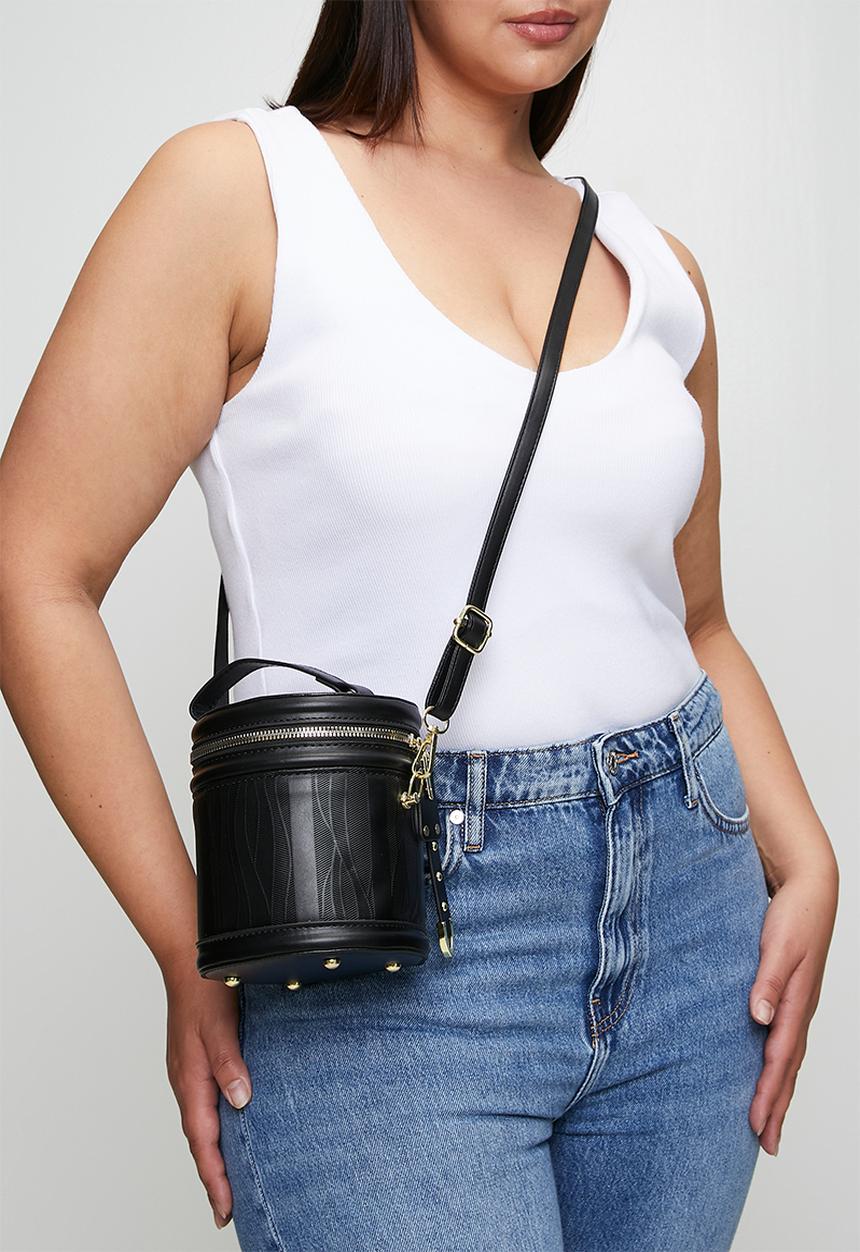 Tessa Design - Gia Woven Vanity Bag - Black