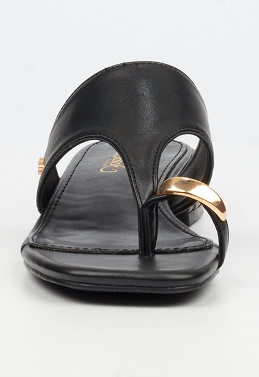 Miss Black - Joanna 1 gold trim low block heel - black