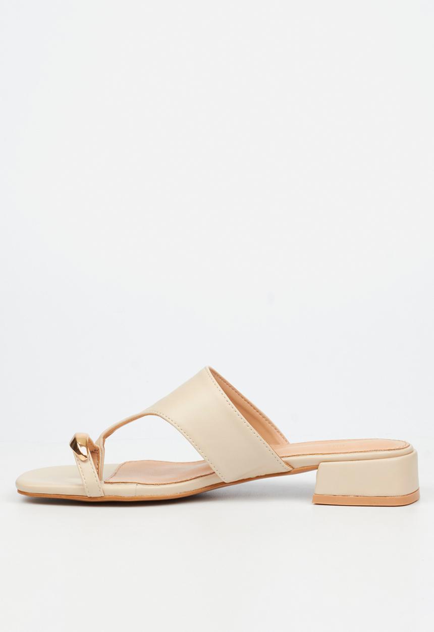 Miss Black - Joanna 1 gold trim low block heel - natural