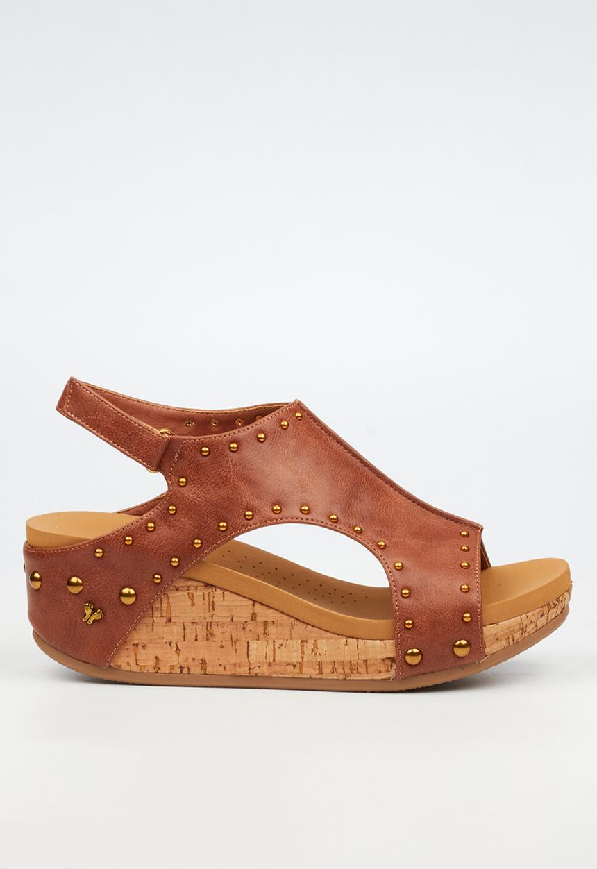 Butterfly Feet - Dido 8 studded slingback sandal - tan