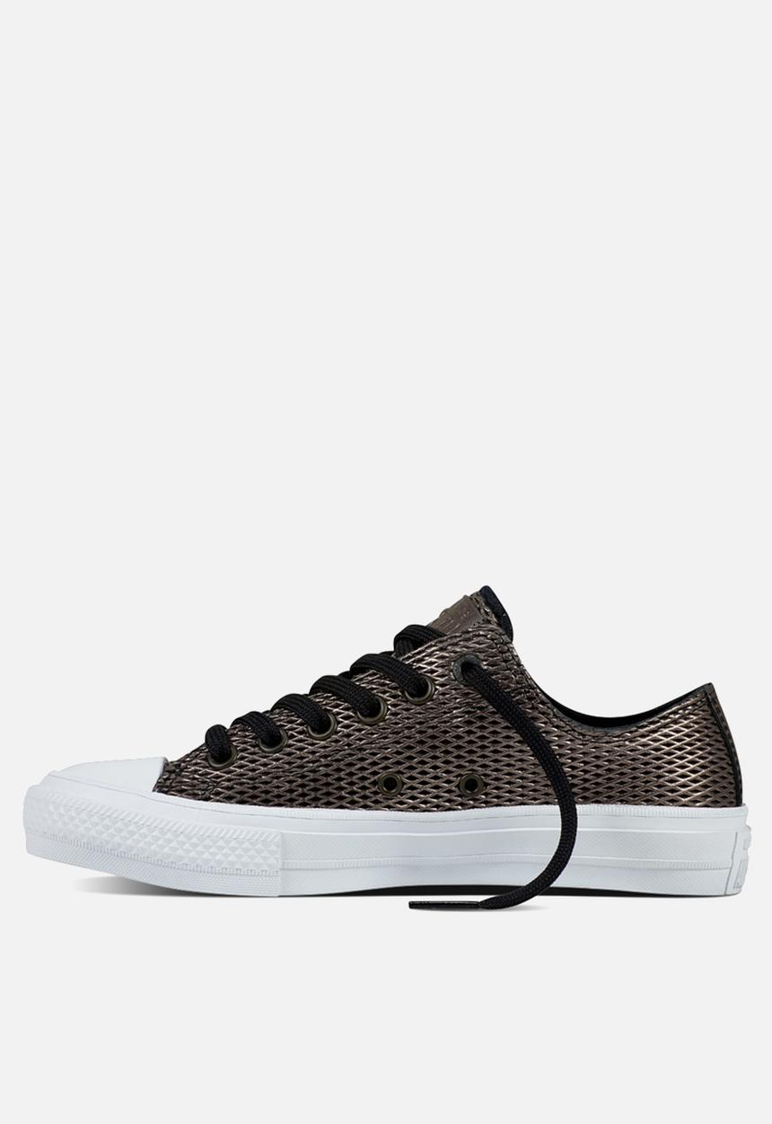 Converse - Chuck Taylor All Star II Perf Leather