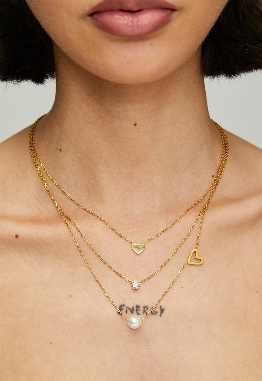 Zoe on Trend - Trendy Triple-Strand Pearl And Heart Necklace - Gold