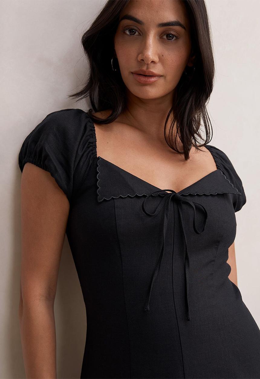 Forever New - Portia folded collar linen midi dress - black